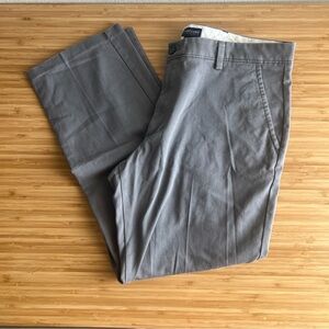 Dockers Gray Chinos Flat Front Cotton Blend
